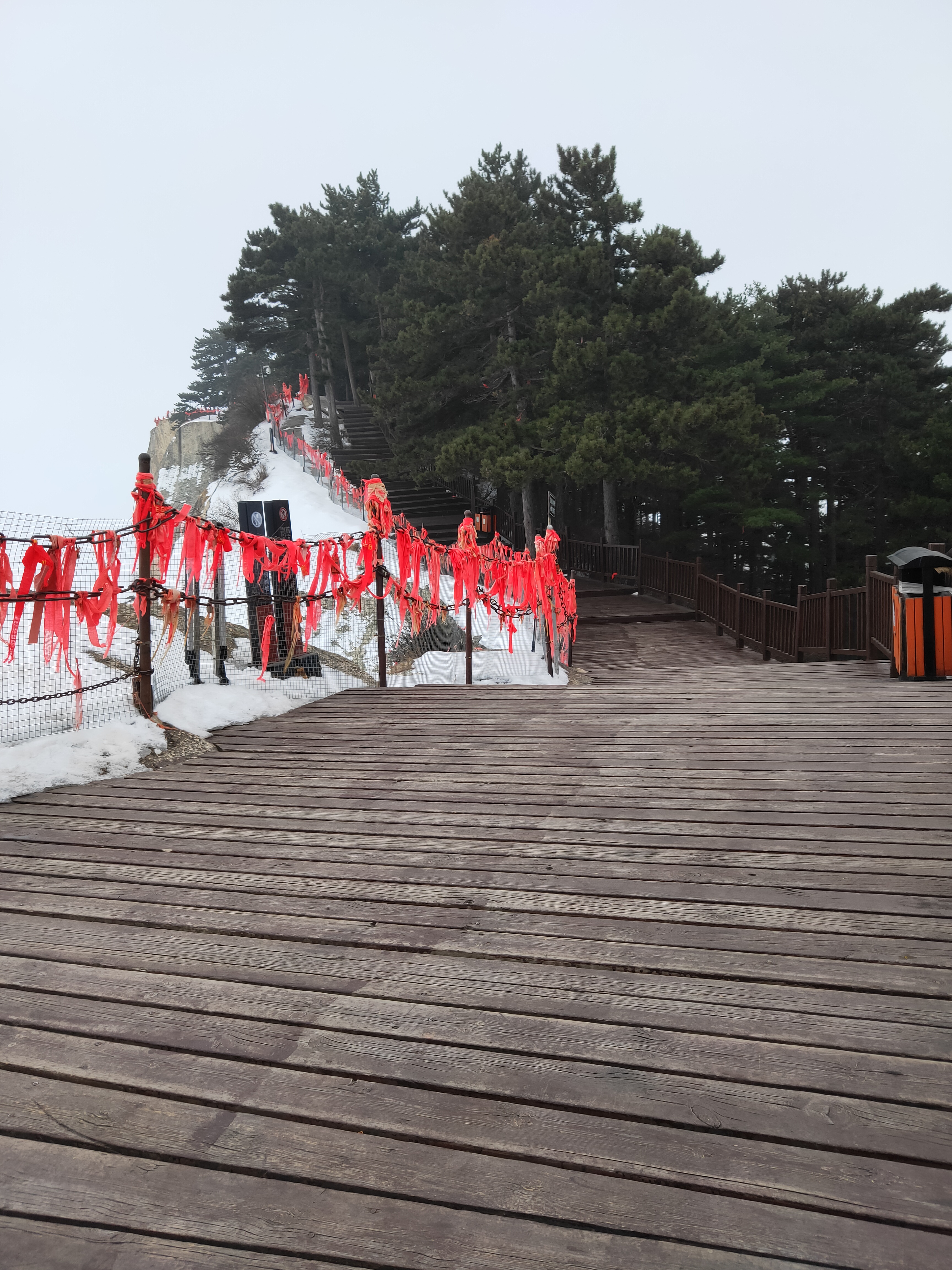 淡季华山（观景台）